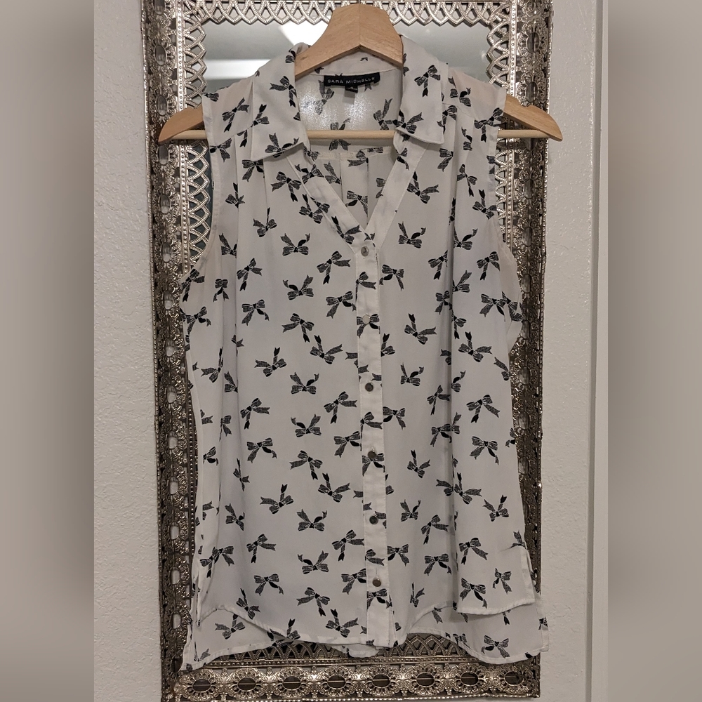 Sara Michelle Button Down Blouse